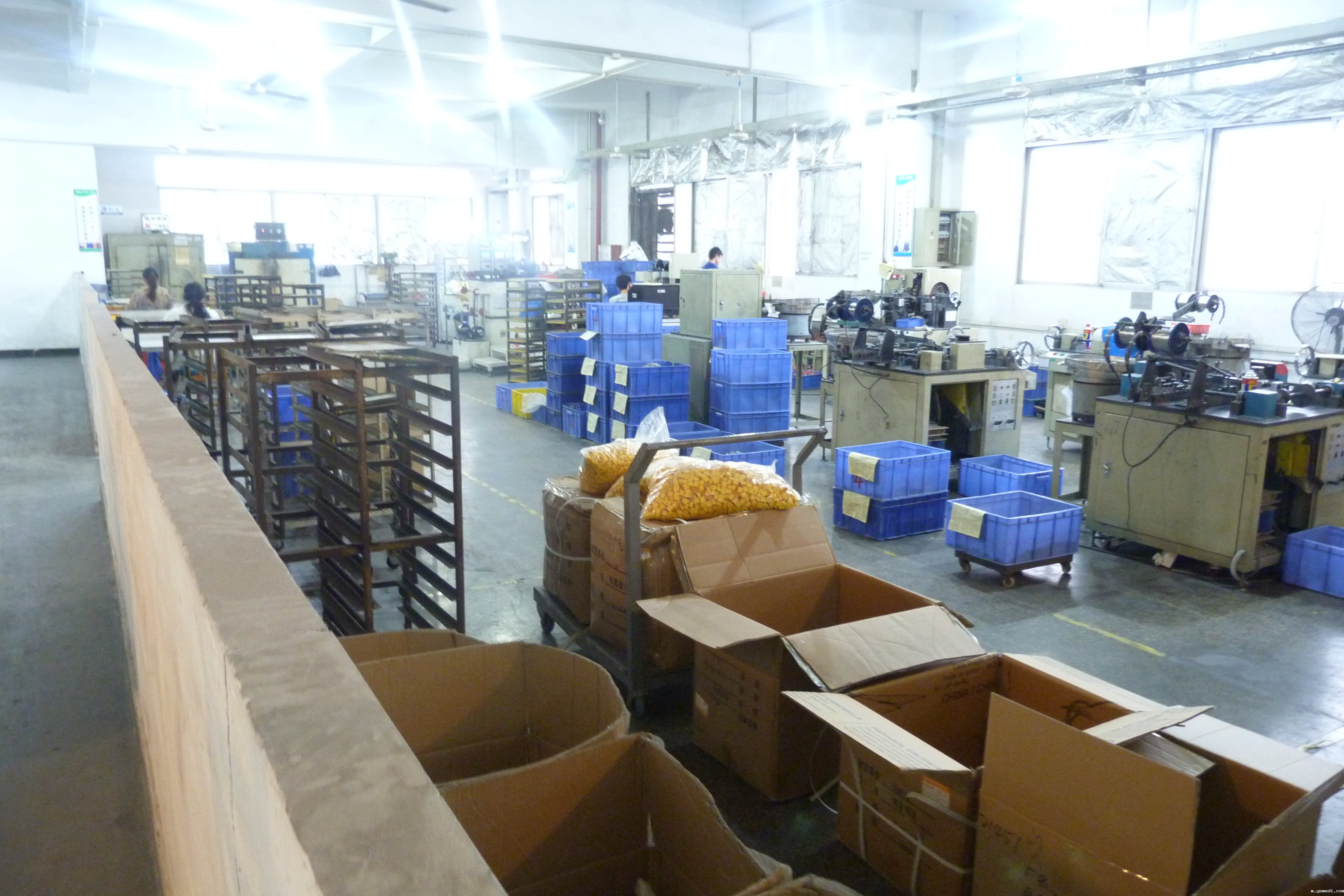 cbb电容厂生产环境